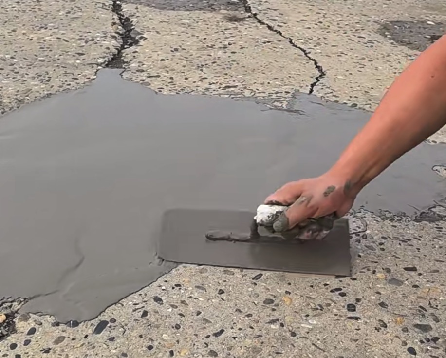 花山CGM 高效薄层道路修补料（CGM 道路抢修料）